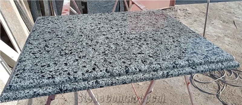 New Halayeb Granite Tiles & Slab