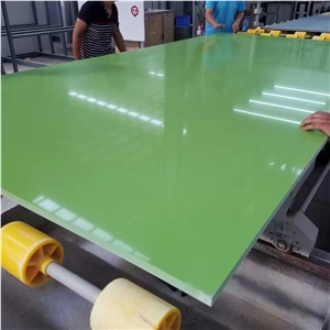 Engineered Stone Quartz Slabs in Solid Green Color Engineered Stone Quartz Slabs in Solid Green Color