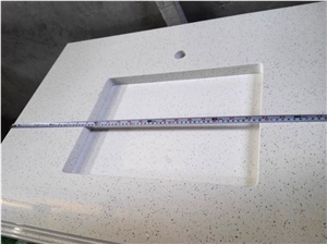 Large Grains 6600 Nougat Quartz Bath Countertops