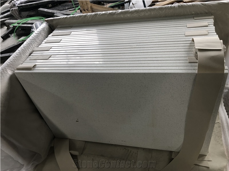Crushed Glass Quartz Stone Match Blanco Maple Quartz Kitchen Top