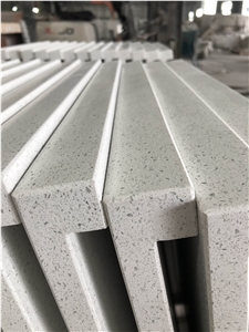 White Crushed Glass Quartz Stone for Kitchen Countertops