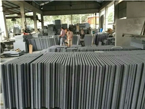 High Quality Dark Grey Granite Steps G654