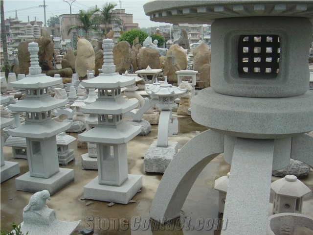 High Quality Natural Granite Lantern and Lamp