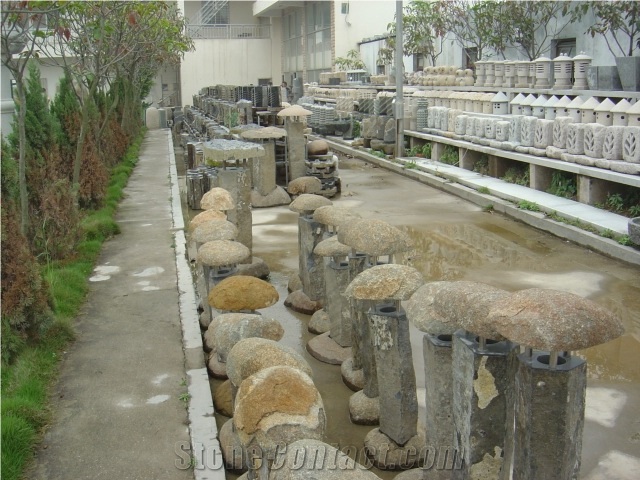 High Quality Natural Granite Lantern and Lamp