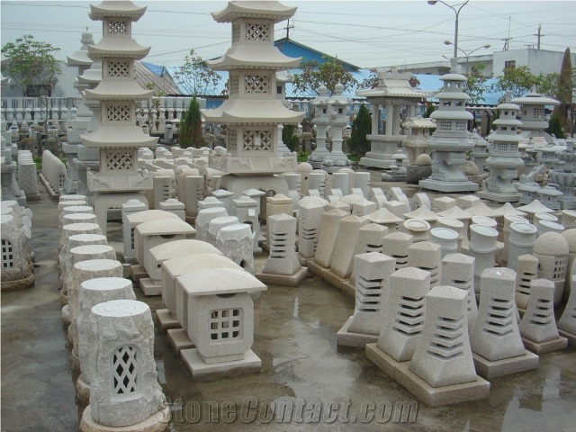 High Quality Natural Granite Lantern and Lamp