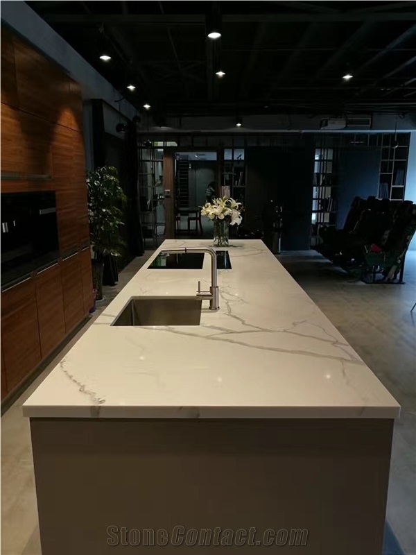 Stone Calacatta Quartz Countertop