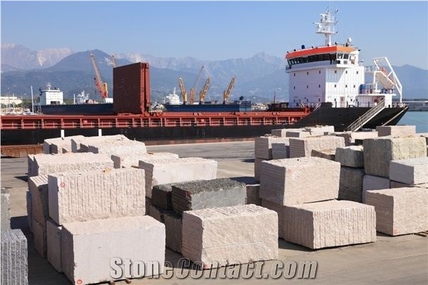 Aswan Red Granite Slabs and Tiles