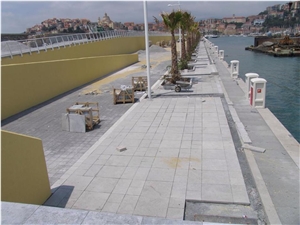 Natural Stone Grigio Borghi Pavement