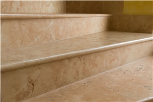 Rosa Asiago Anticato Staircase