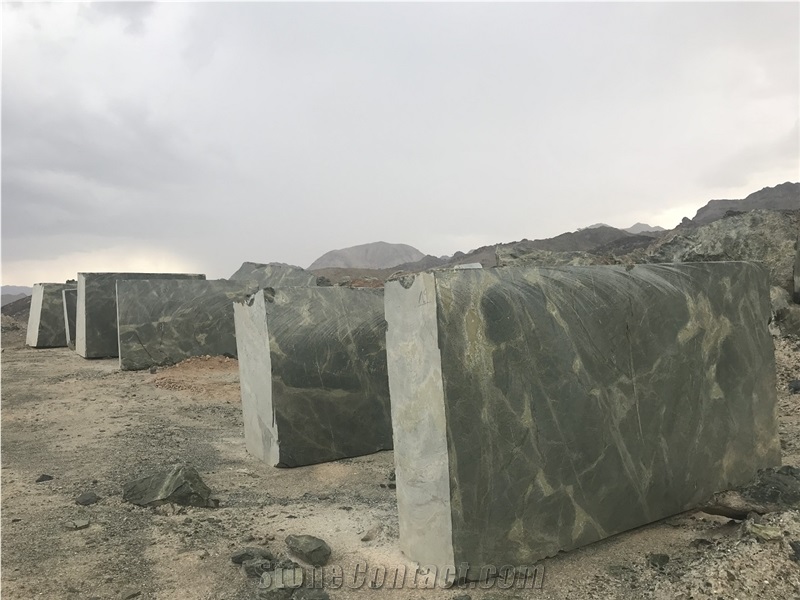 Golden Lightning Granite, Golden Moss Granite, Verde Karzai Granite Blocks