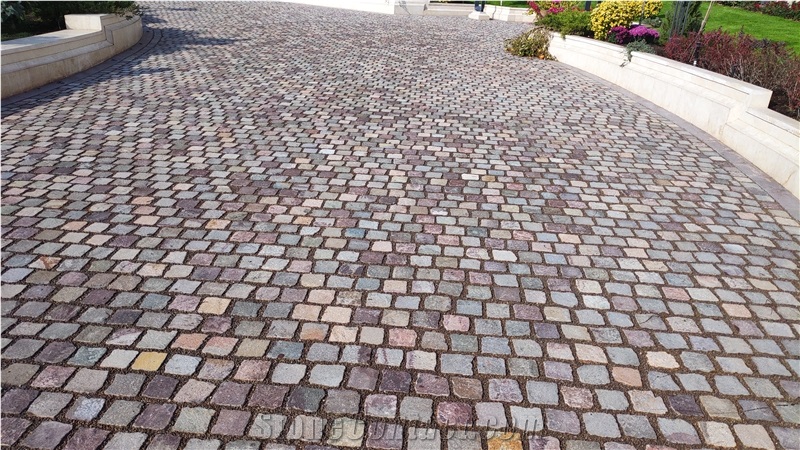 Red Porphyry Cubes, Cobble Stone