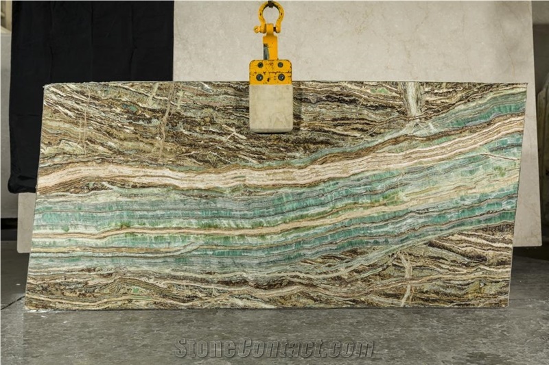 Onyx / Onice Smeraldo Polished Slabs First Choice