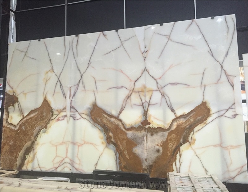 Golden White Onyx for Tv-Wall Covering Slab