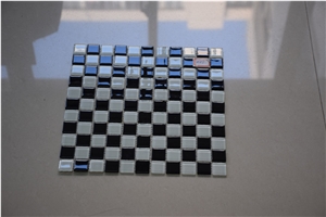 Black Mix White Color Glass Mosaic Tile