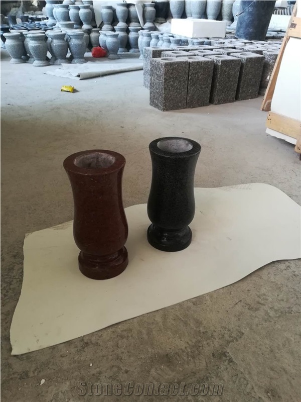 Black Granite Vase and Lantern for Tombstone