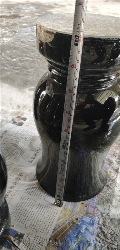 Black Granite Vase and Lantern for Tombstone