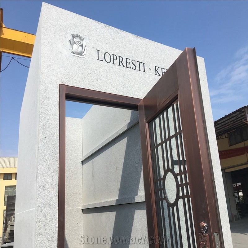 China Grey Granite G633 3 Crypt Mausoleum