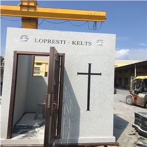 China Grey Granite G633 3 Crypt Mausoleum