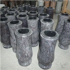 European Type Granite Cemetery Lamps and Vases