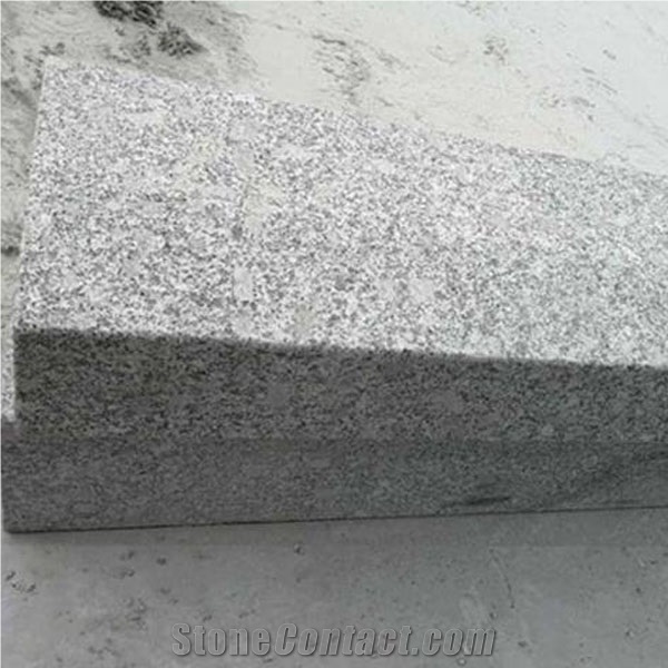 G341 Flamed Special Shape Granite Kerstones
