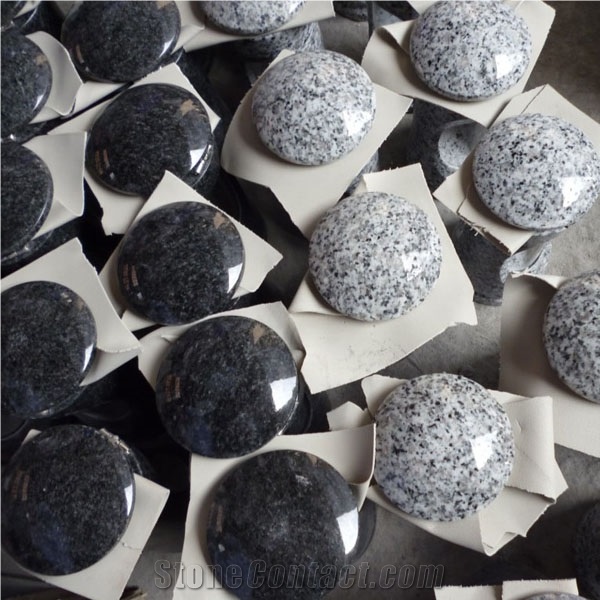 Granite Lamps and Vases for Tombstones