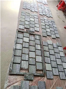 Grey Cube Stone on Mesh Cobblestone Pavers
