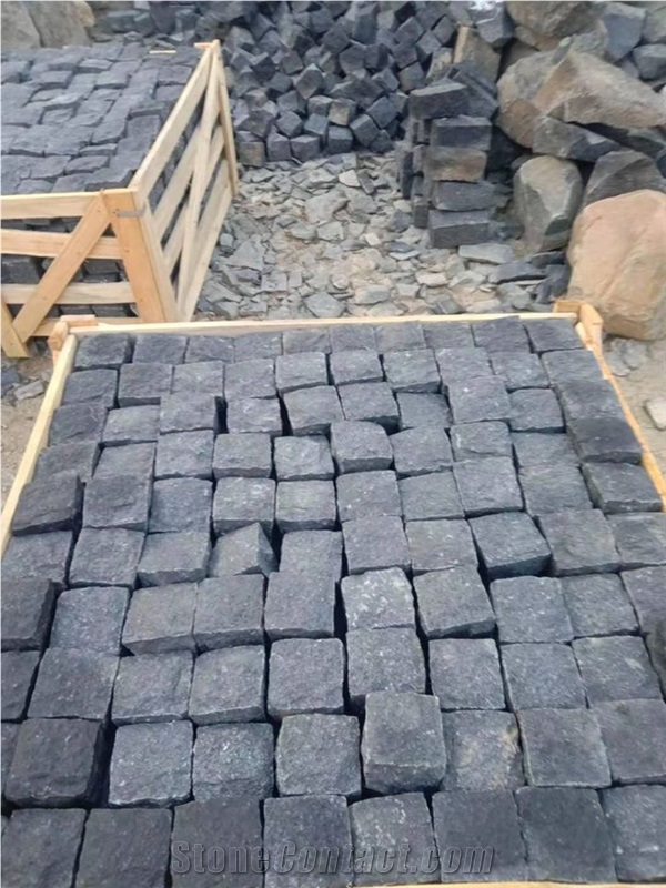 New G684 Black Material Granite Cobble Stone