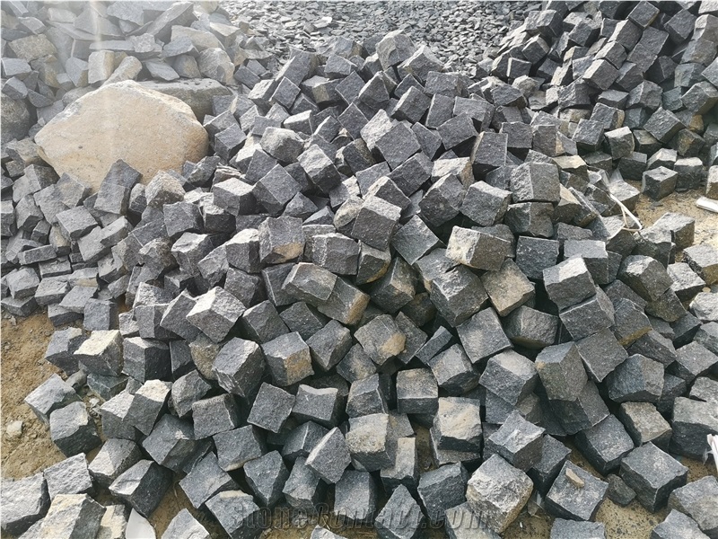 New G684 Black Material Granite Cobble Stone