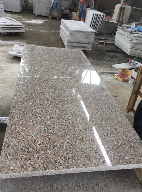 Polished Porrino Red Sesame Granite Countertop