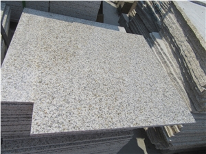 Rusty Golden Yellow G682 Granite Polished Tiles