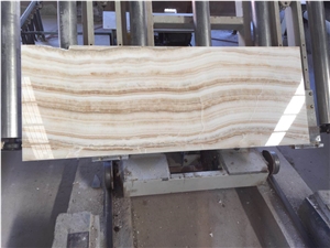 Turkey Vanilla Akdag White Onyx Slabs Tiles