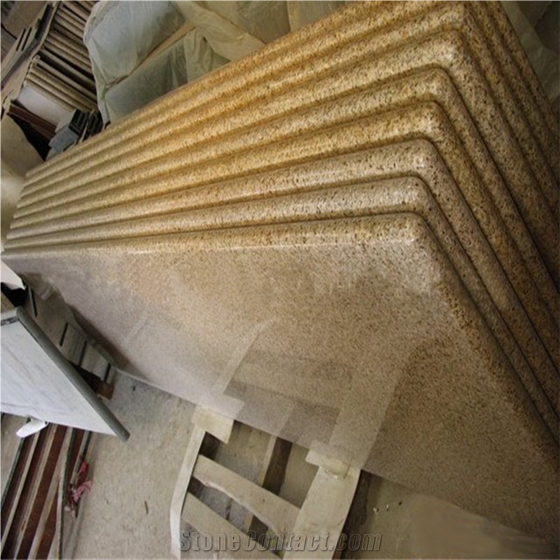 Fujian G682 Rusty Yellow Granite Slabs and Wall