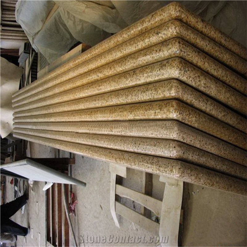 Fujian G682 Rusty Yellow Granite Slabs and Wall