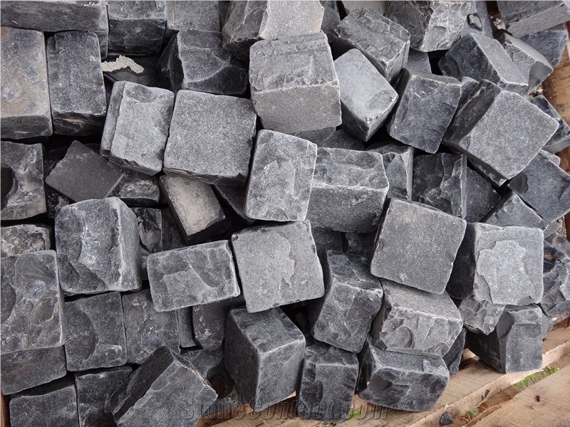 Black Basalt Cubic Walkway Driveway Paving Stone