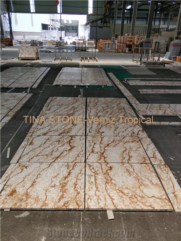 Verniz Tropical Granite Tiles Slabs Floor Covering