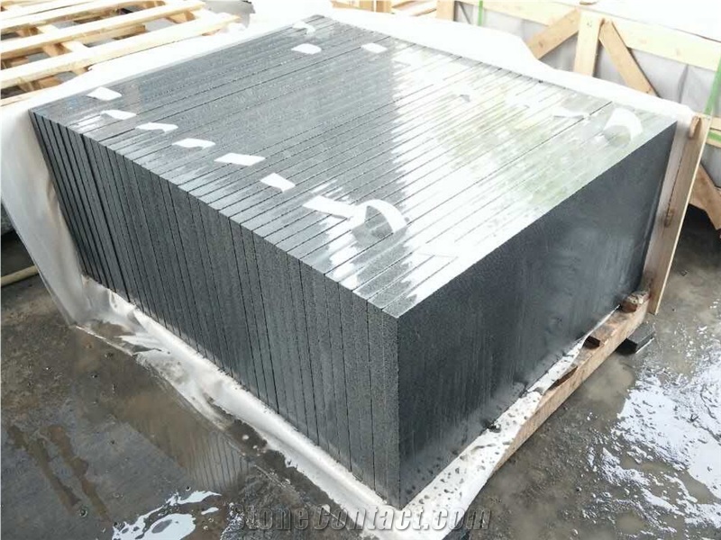 Granite G654 Cobblestone/Sesame Grey/Padang Black Cubes