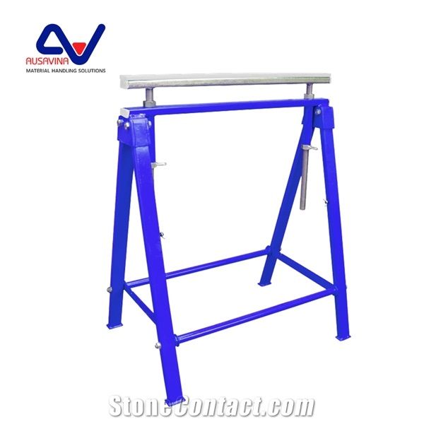 Ausavina Fabrication Stand