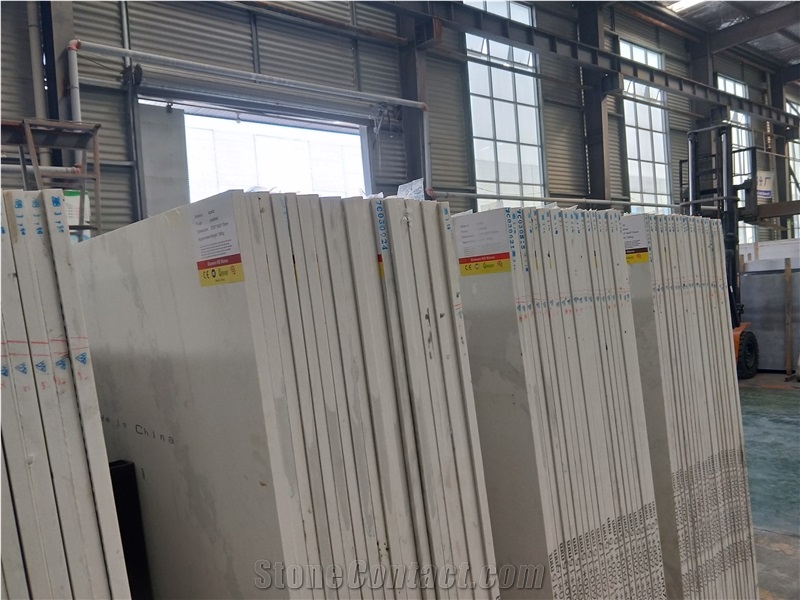 Chinese Bianco Calacatta White Quartz Stone Slabs