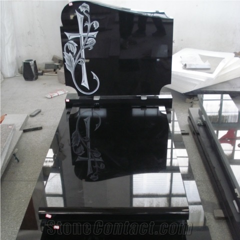 Poland Granite Patterns Laser Etching Headstone