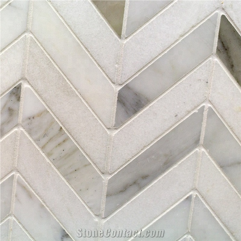 Polished Chevron Thassos and Calacatta Mosaic