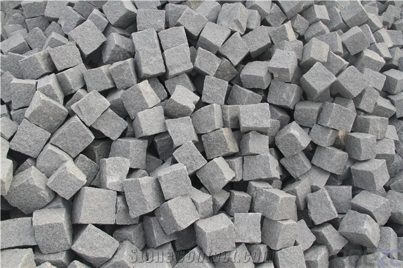 Grey Granite Cobblestone Pavement