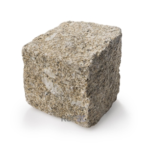 Yellow Granite Cobblestone Pavement
