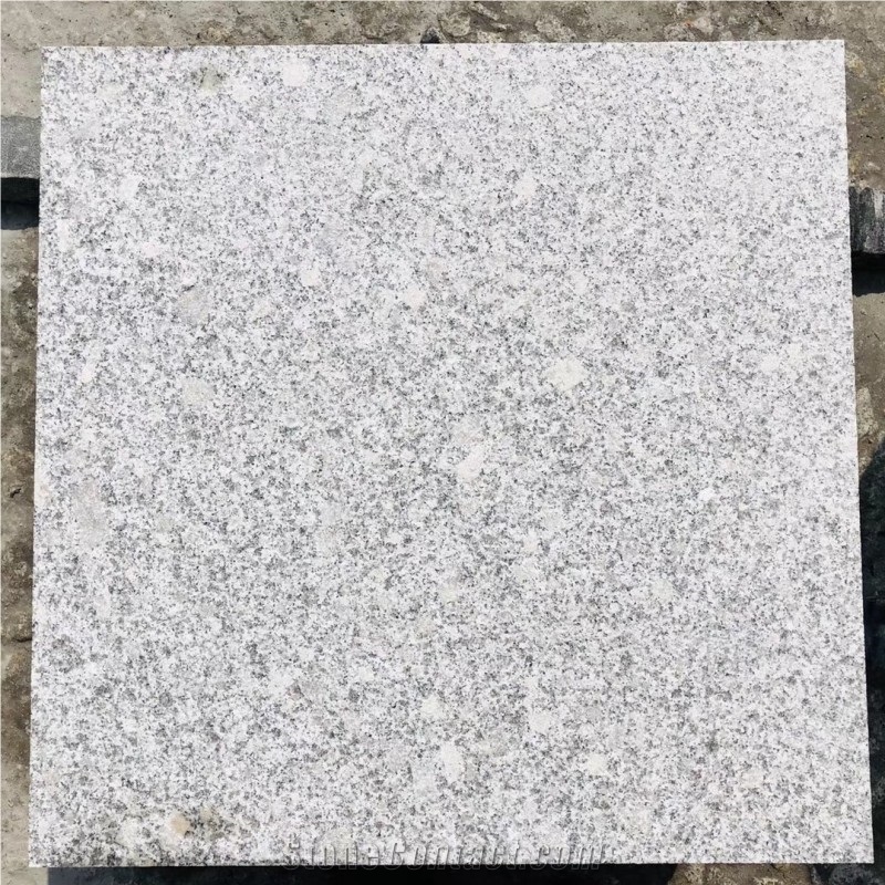 G603 Silver Grey Granite Tiles Flamed Paving Slab