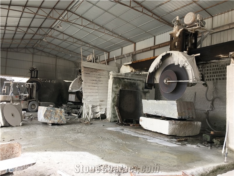 G603 Silver Grey Granite Tiles Flamed Paving Slab