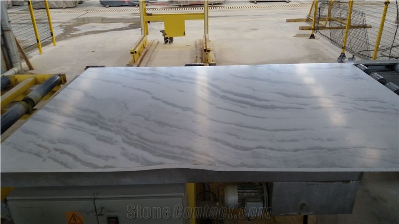 Turkish Calacatta Bianco-Honed Dolomite Marble Slabs