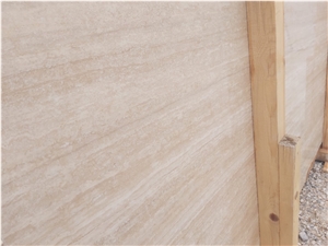Veincut Light Travertine Filled and Polished Slabs