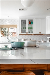 Artificial Stone Calacatta White Quartz Countertop