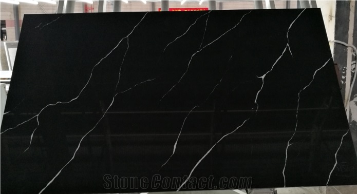 Carrara/Calacatta Quartz Stone