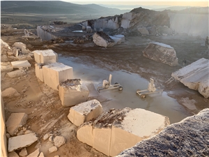 Turkish Crema Marfil Beige Marble Blocks