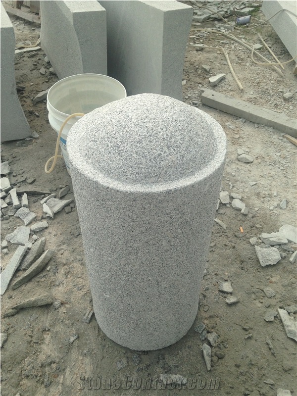 Columns/Irregular Pillars/Palisades/Pollers